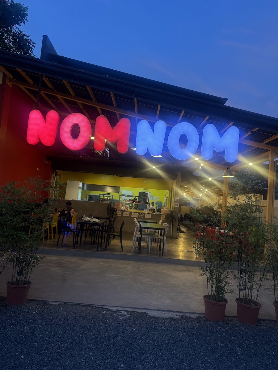 Nomnom Comfort Food-3